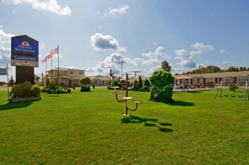 Milan Garden Inn Thorold Bagian luar foto